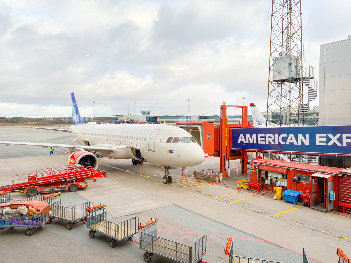 how ESTA facial recognition technology works at departure gates with ESTA facial recognition labeled prominently