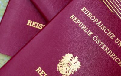 ESTA UK citizens – related image showing British passport and ESTA approval documentation