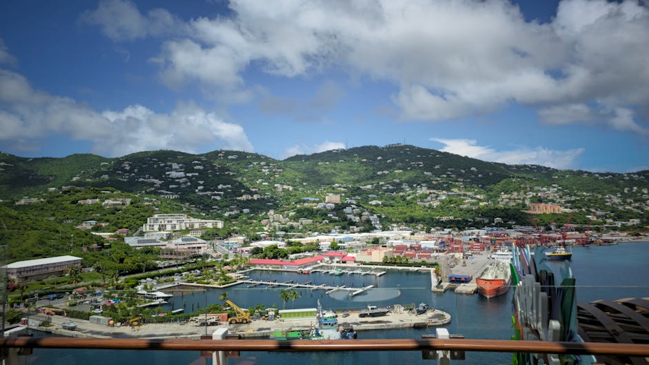 ESTA US travel — cruise ship caribbean port 1