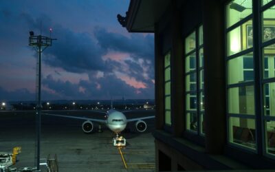airplane-connecting-flight-transit-4530192