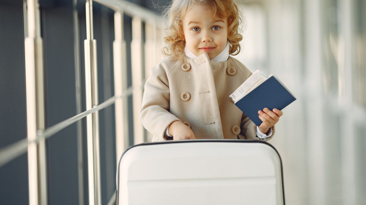 Child passport for ESTA minor application