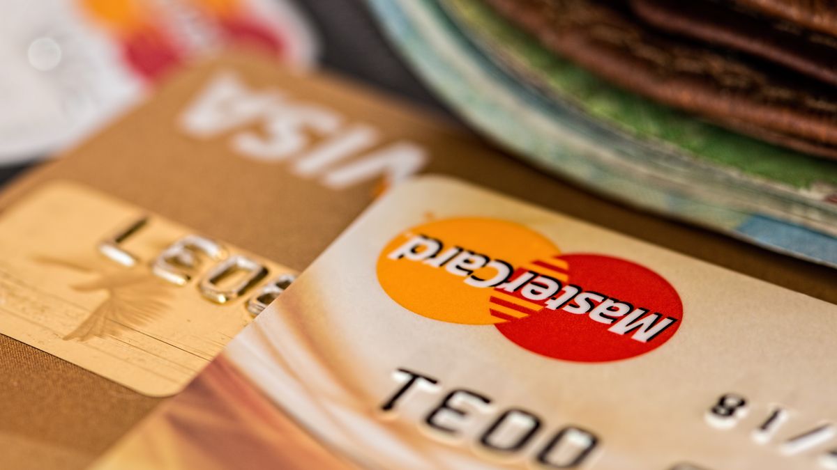 Money refund credit card payment travel USA