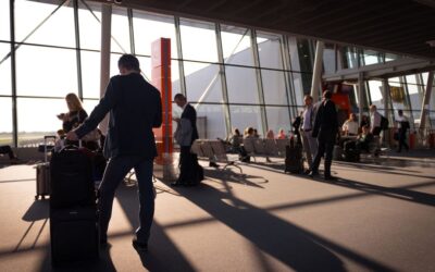 Business traveler with an approved ESTA business trip transit authorization