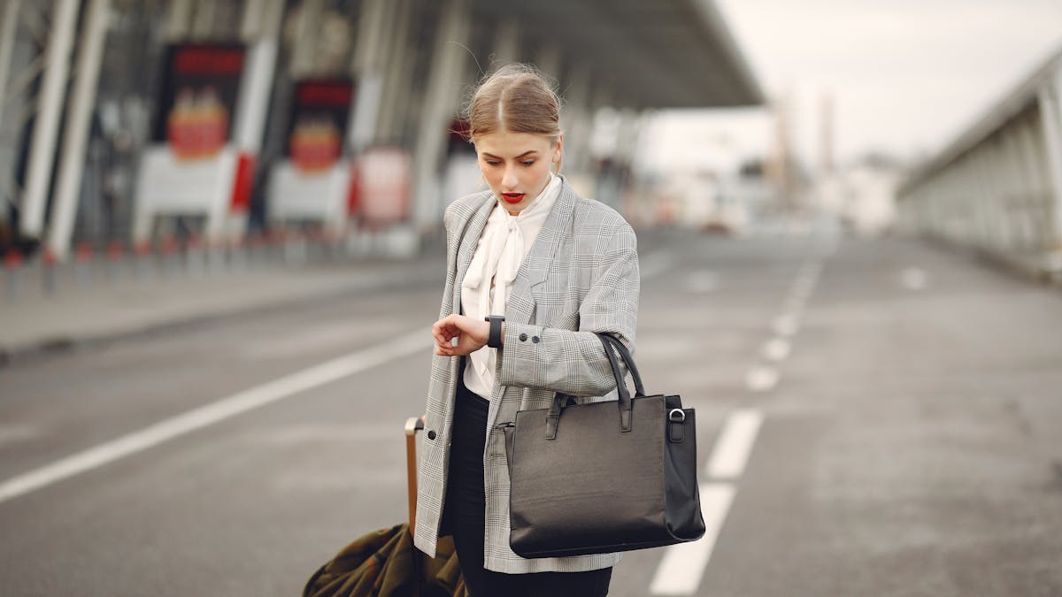 Traveler reviewing ESTA refusal reasons and validity before a US trip