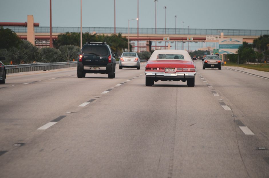 Open US highway, the setting for driving on an ESTA as a visitor