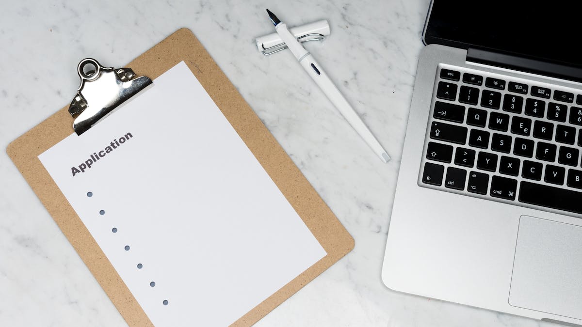 Reviewing ESTA validity and refund policy online