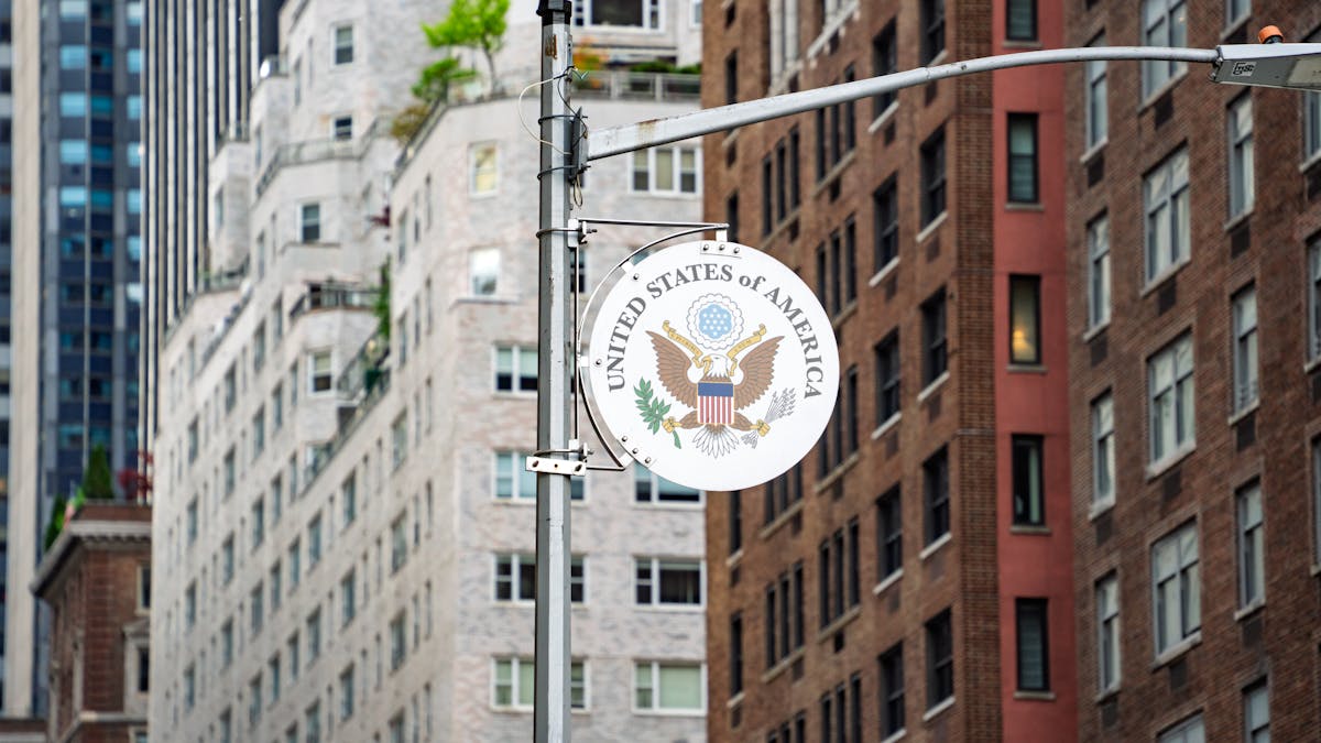 Applying for a US visa for a child instead of an ESTA