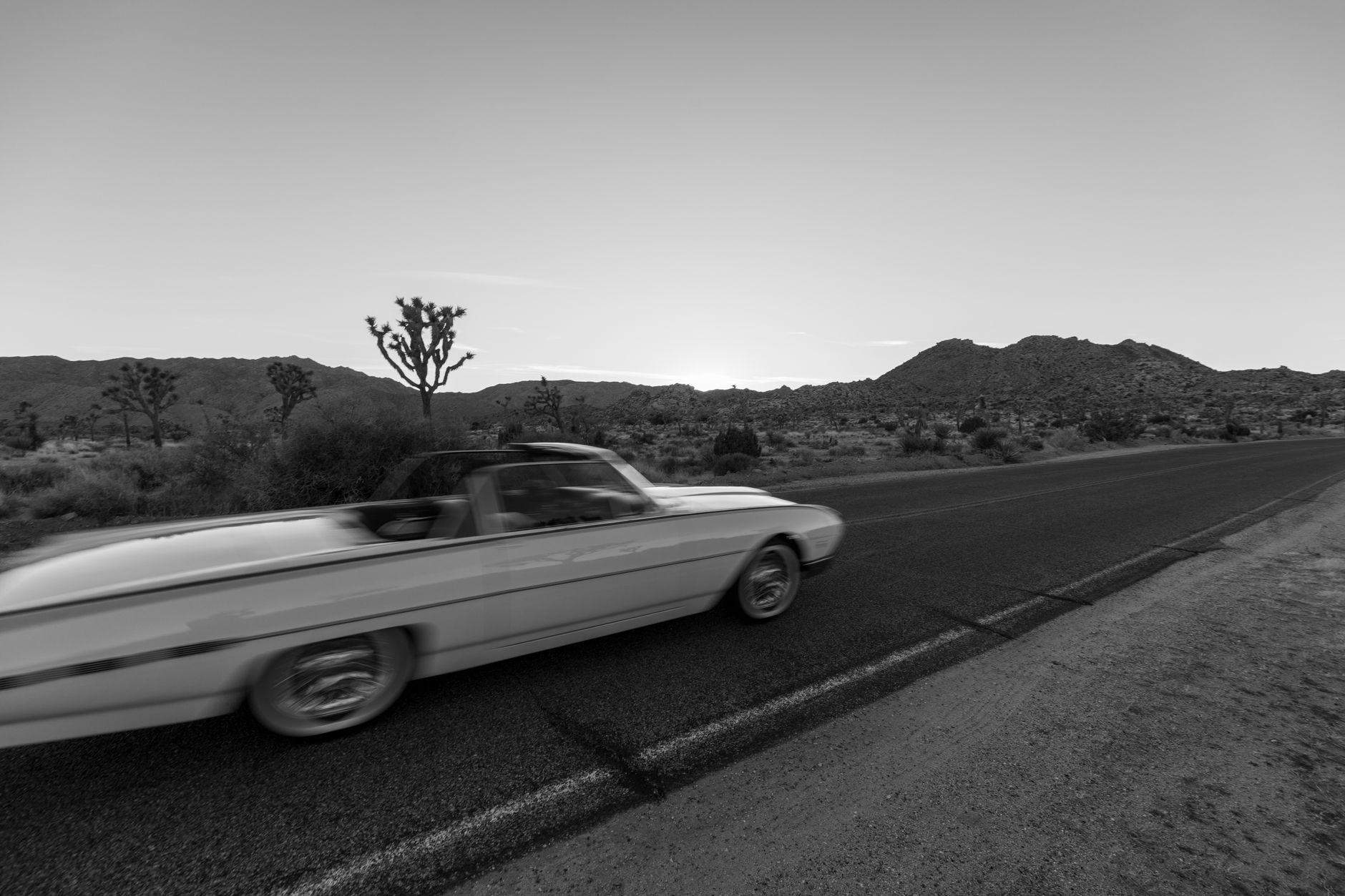 The Mother Road runs 2,448 miles from Chicago to Santa Monica