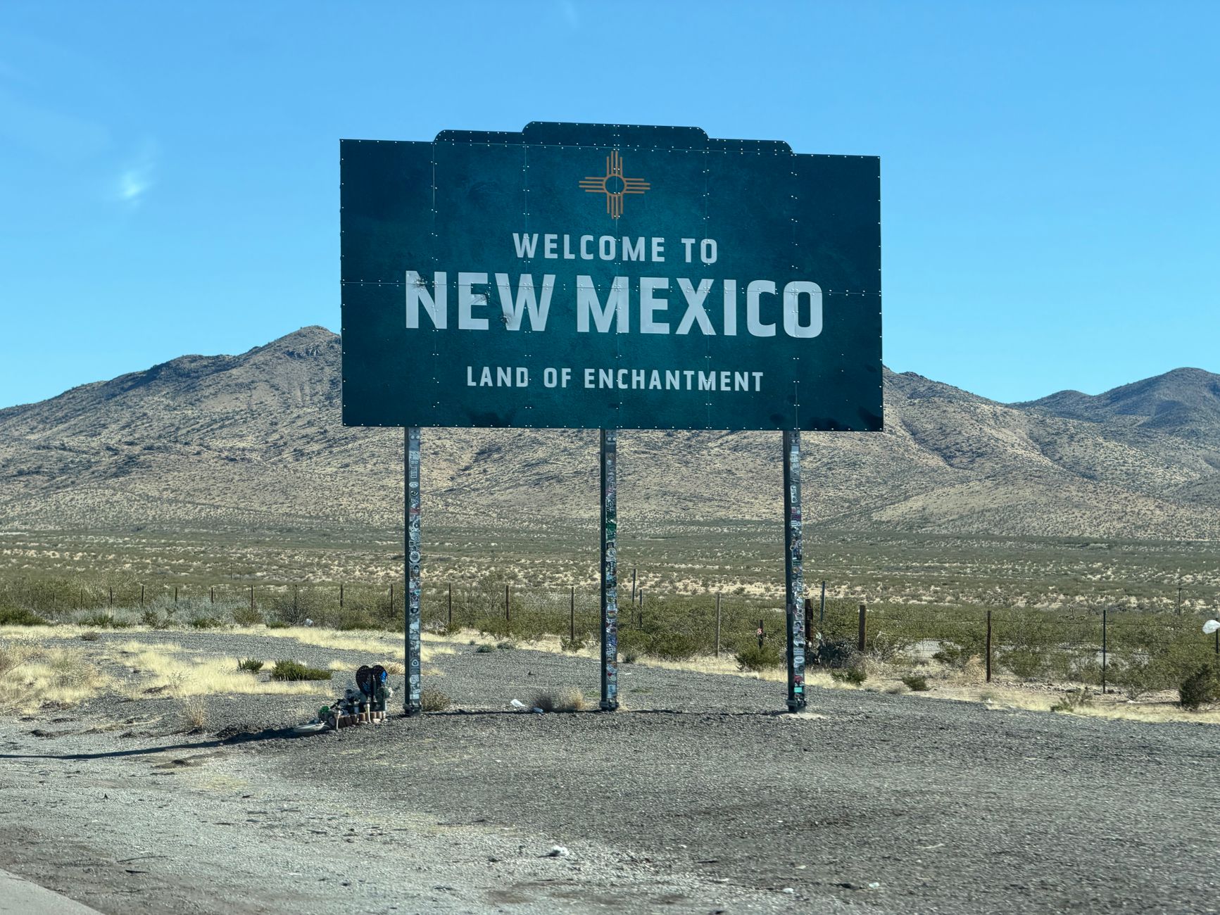 Vehicles waiting at a Mexico to United States land border crossing